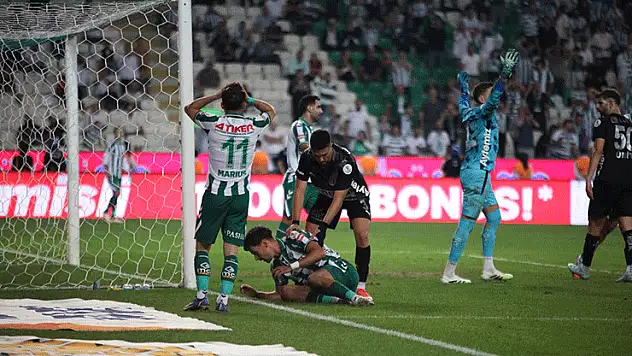 Konyaspor'un kalesi yıkıldı!