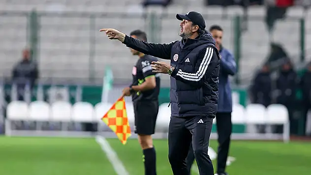 Konyaspor'un rakibi hoca arıyor