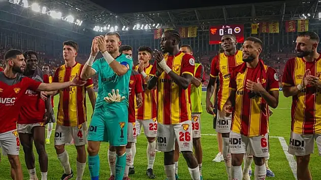 Konyaspor'un rakibi kalesini kapattı