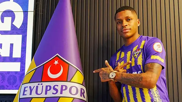 Konyaspor'un rakibinden kanat takviyesi