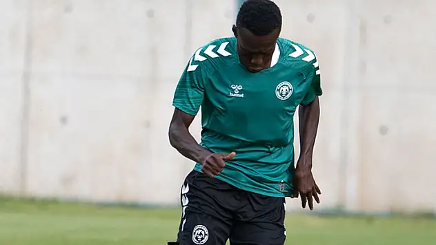 Konyaspor'un Senagalli oyuncusu Ndao, tecrübelerini sahaya yansıtmak istiyor