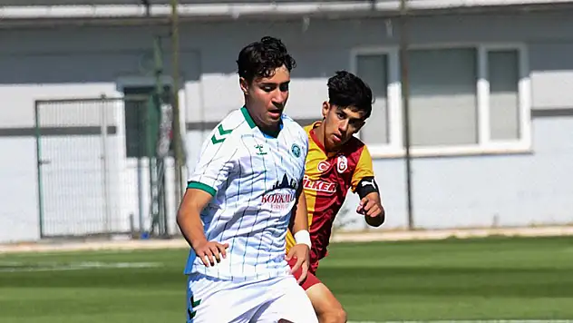 Konyaspor'un yıldız adayından Fair-Play örneği