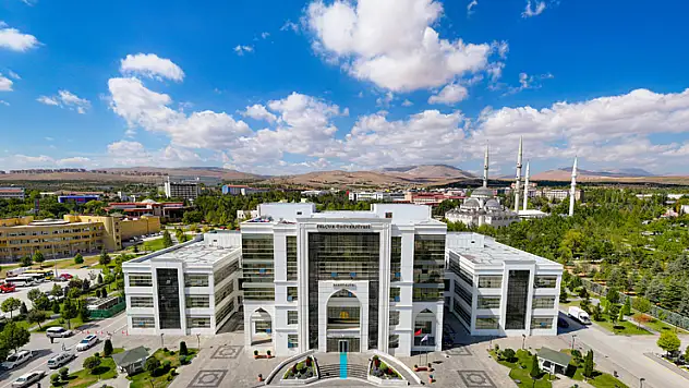 Konya'ya dev sağlık yatırımı: Selçuk Üniversitesine 800 yataklı yeni hastane