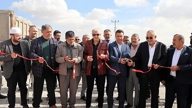 Konya'yı iki şehre bağlayan yol açıldı