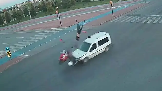 Korkunç görüntüler! Konya'da kaza anları şehir polis kamerasında