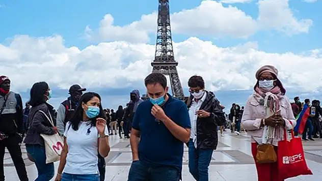 Korkunç rekor: Fransa'da korona ateşi dinmiyor!