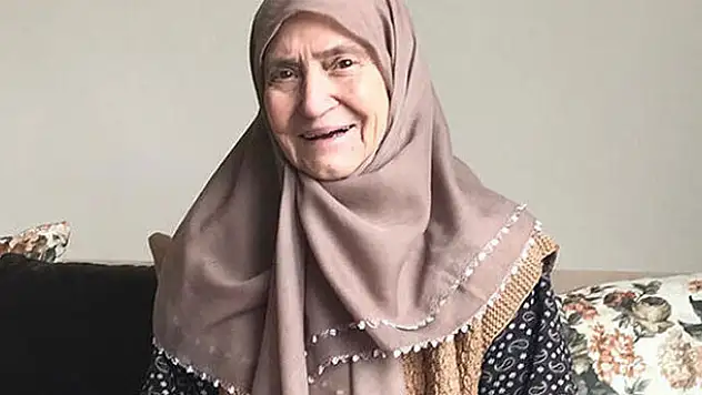 Korona virüsü yendi, beyin kanamasından vefat etti