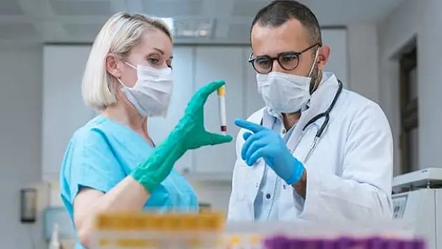 Koronavirüs mutasyona uğrayarak 30 türe ayrıldı! 19'u daha önce görülmedi