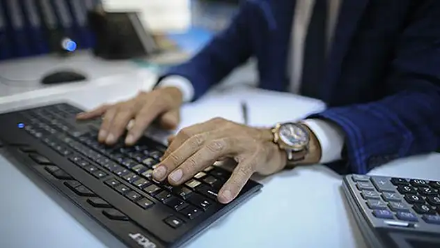 KOSGEB 12 sözleşmeli bilişim personeli alacak

