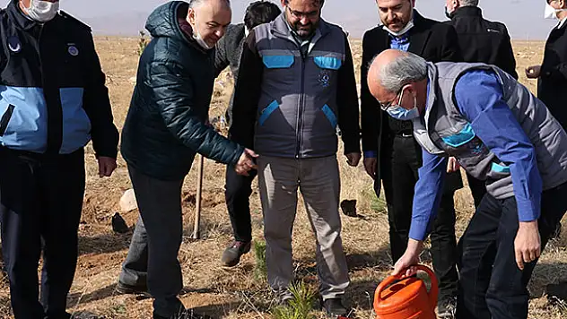KOSKİ'den 'Geleceğe nefes' kampanyasına 42 bin fidanla destek