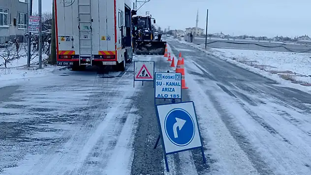 KOSKİ ekipleri hava şartlarına aldırmadan görev başında