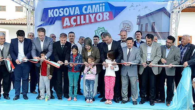 Kosova Camii açıldı