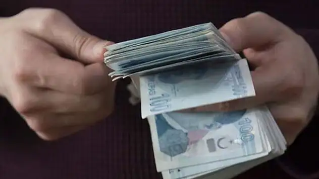 Kovid-19 mağduru esnaf ve sanatkarların kredi borçları 3 ay ertelendi