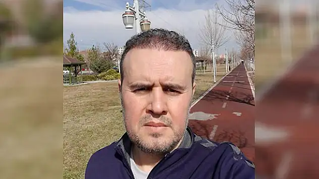 Kovid-19 nedeniyle yaşamını yitiren hemşire son yolculuğuna uğurlandı