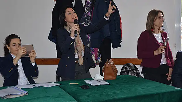 Köylüyü Azarlayan Bakanlık Çalışanı Görevden Alındı
