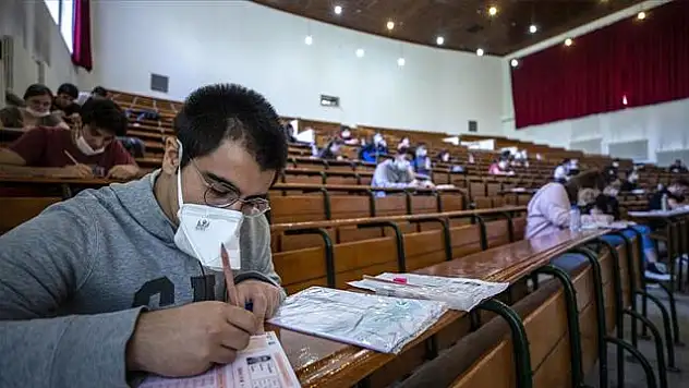 KPSS'nin 31 Temmuz'da yapılan oturumları iptal edildi