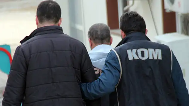 KPSS soruşturmasında 80 asker eşi tutuklandı