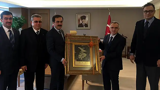 KTO Başkanı Öztürk'ten Bakan Naci Ağbal'a Ziyaret