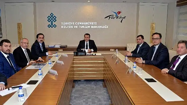 KTO Başkanı Öztürk'ten Bakan Ünal'a Ziyaret