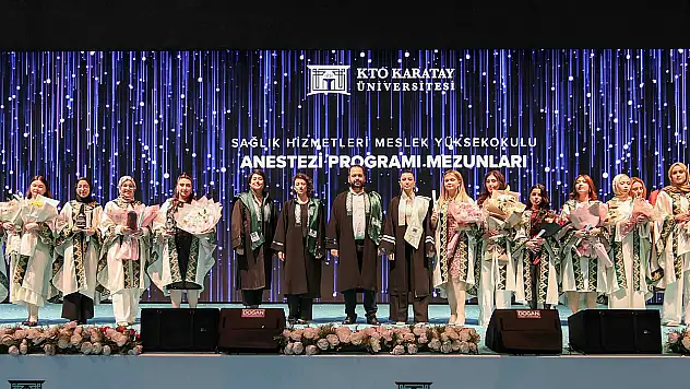 KTO Karatay'da mezuniyet coşkusu