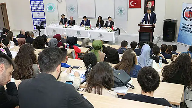 KTO Karatay'da TBMM 'Meclis Simülasyonu' etkinliği ile canlandırıldı