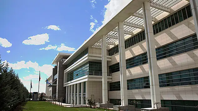 KTO Karatay'dan, Liseler Arası Ödüllü Bilgi Yarışması