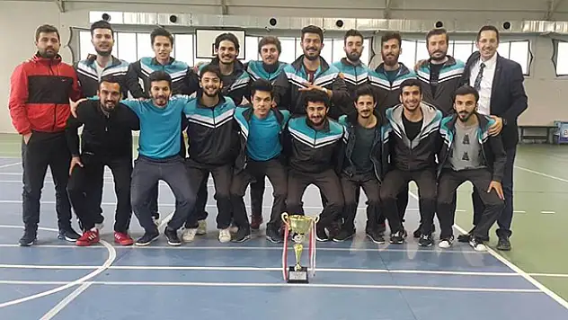 KTO Karatay Üniversitesi futsalda şampiyonluğa ulaştı