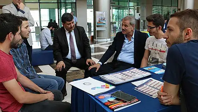 KTO Karatay Üniversitesi'nde Destek Sürüyor