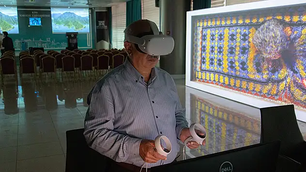 KTO Karatay Üniversitesi'nde dijital sanat sergisi açıldı
