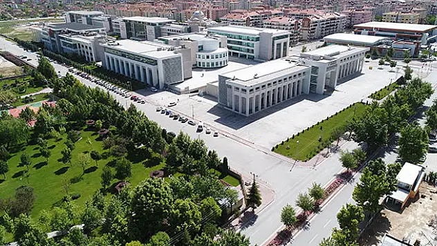 KTO Karatay Üniversitesi yeni öğrencilerini bekliyor