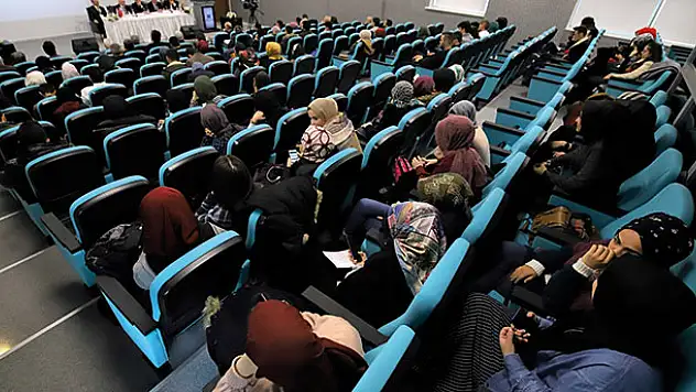 KTO Karatay Üniversitesinde Şeb-i Arus kapsamında sempozyum