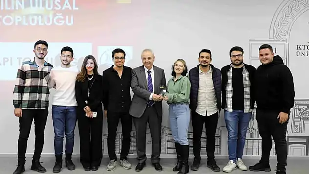 KTO Karatay'ın parlayan yıldızı öğrenci toplulukları ödüllendirildi

