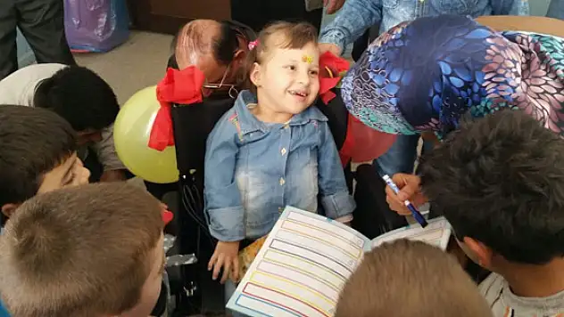 Küçük Hümeyra'nın yüzünü güldüren sürpriz