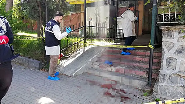 Küçükçekmece'de silahlı kavga:1 kişi öldü