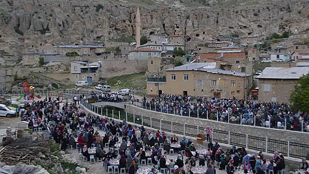 Küçükmuhsineliler iftarda buluştu