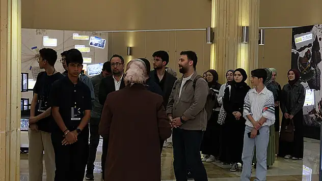 Kudüs Çalışma Grubu'nun 'Hafıza Sergisi' Selçuk Üniversitesi'nde açıldı