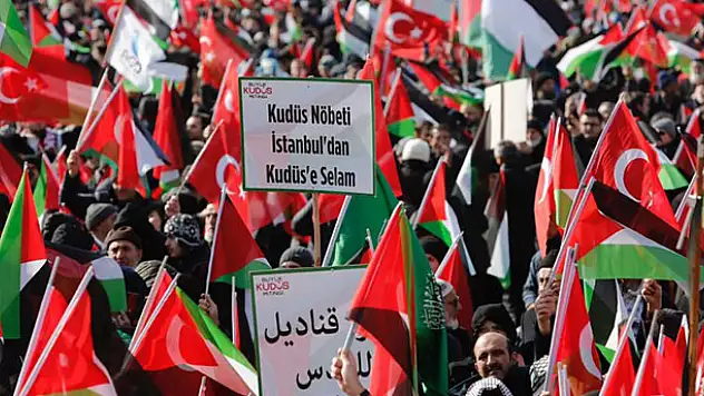 Kudüs için İstanbul'da dev miting
