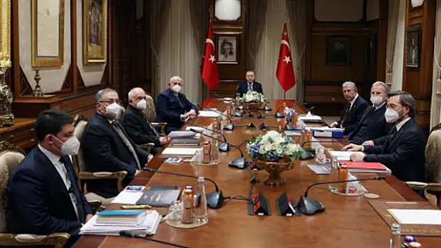 Külliye'deki kritik toplantı sonrası açıklama