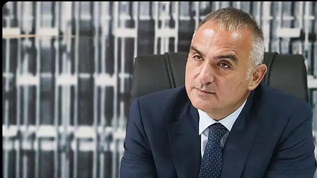 Kültür ve Turizm Bakanı Ersoy: 10 Kasım, Cumhuriyeti sonsuza dek yaşatma kararlılığımızı yinelediğimiz gündür