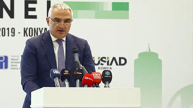 Kültür ve Turizm Bakanı Ersoy: 'Şehirlerimizin önemli projelerini hayata geçireceğiz'