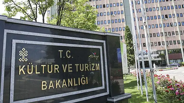Kültür ve Turizm Bakanlığı 10 sözleşmeli bilişim personeli alıyor