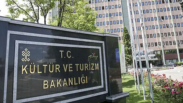 Kültür ve Turizm Bakanlığı 124 sözleşmeli sanatçı alacak