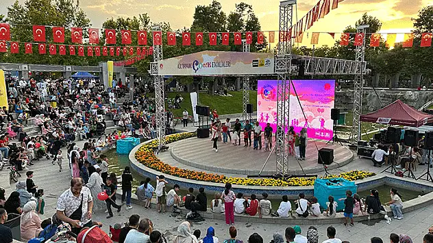 Kültürpark çocuk etkinlikleri çocukların yaz tatiline renk katıyor