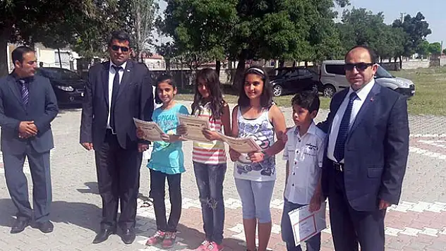 Kulu'da 8 bin 263 öğrenci karne aldı