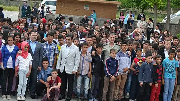 Kulu'da 8 bin 977 öğrenci karnesini aldı
