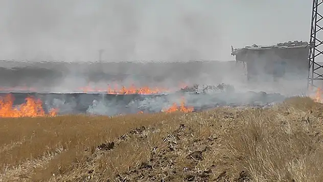 Kulu'da anız yangını
