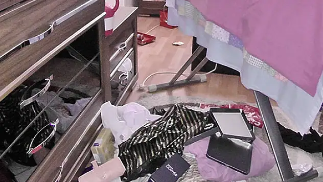 Kulu'da bir evden 12 bin TL değerinde altın çalındı