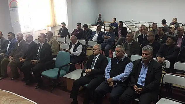 Kulu'da çiftçiler süne ile ilgili mücadele konusunda bilgilendirildi