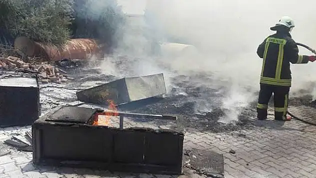 Kulu'da Dinlenme Tesisinde Korkutan Yangın