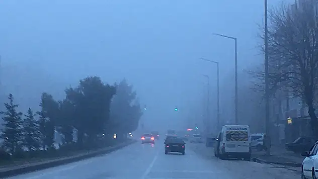 Kulu'da etkili olan sis, hayatı olumsuz etkiledi
